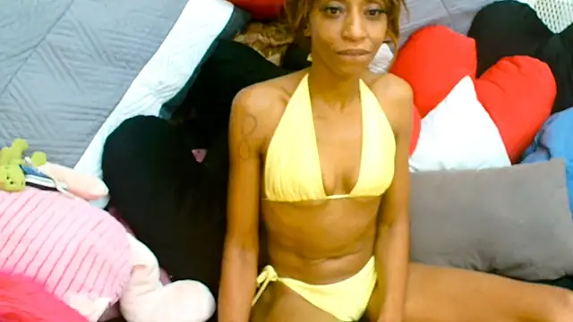 Nubiangiggles online show from March 19, 3:30 am