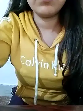 Snapshot of Arohi_is_Live chatting on January 15, 8:51 am Arohi is Live online show from January 15, 8:51 am