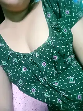 Snapshot of Arohi_is_Live chatting on February 18, 1:11 pm Arohi is Live online show from February 18, 1:11 pm