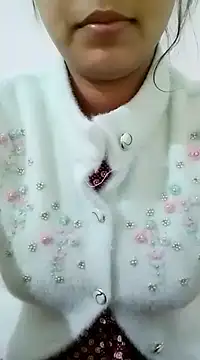 Snapshot of Arohi_is_Live chatting on January 22, 5:48 am Arohi is Live online show from January 22, 5:48 am