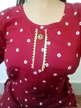 Snapshot of Arohi_is_Live chatting on February 26, 7:12 am Arohi is Live online show from February 26, 7:12 am