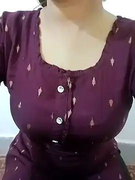 Snapshot of Arohi_is_Live chatting on March 4, 6:04 am Arohi is Live online show from March 4, 6:04 am