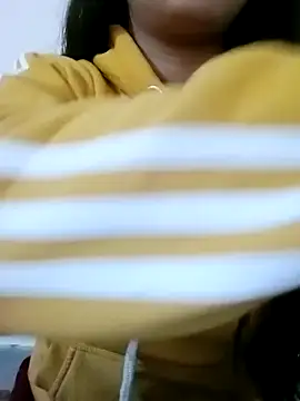 Snapshot of Arohi_is_Live chatting on January 14, 5:08 am Arohi is Live online show from January 14, 5:08 am