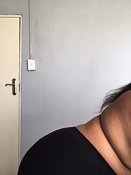 pinky promicee online show from March 8, 5:17 am