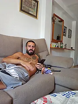 Snapshot of charlye_inkkkk chatting on October 7, 12:17 pm charlye inkkkk online show from October 7, 12:17 pm