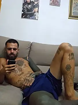 Snapshot of charlye_inkkkk chatting on June 14, 8:21 pm charlye inkkkk online show from June 14, 8:21 pm