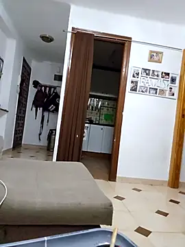 charlye inkkkk online show from November 6, 1:31 am