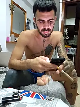 Snapshot of charlye_inkkkk chatting on March 8, 8:35 pm charlye inkkkk online show from March 8, 8:35 pm