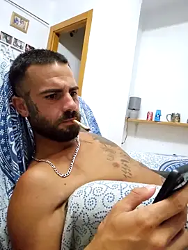 Snapshot of charlye_inkkkk chatting on September 12, 10:31 pm charlye inkkkk online show from September 12, 10:31 pm