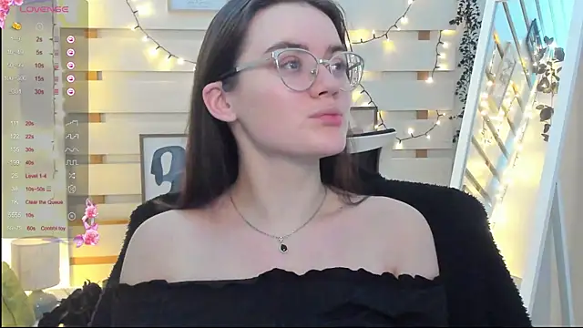 Snapshot of Josephine_jo chatting on November 29, 12:33 am Josephine jo online show from November 29, 12:33 am