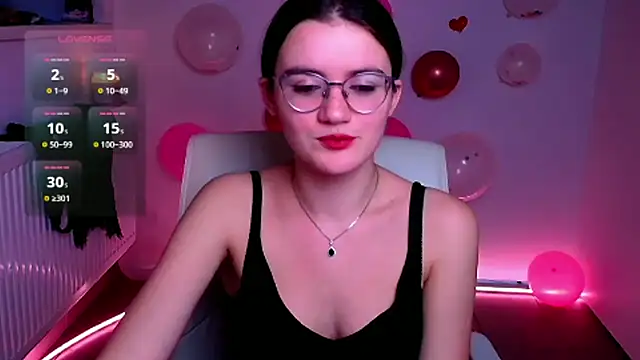 Snapshot of Josephine_jo chatting on February 16, 11:06 pm Josephine jo online show from February 16, 11:06 pm