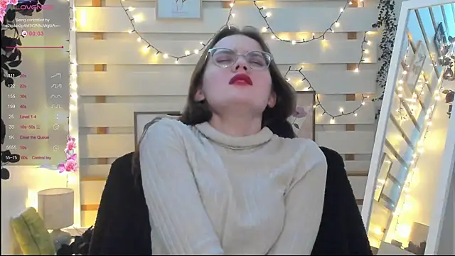 Snapshot of Josephine_jo chatting on December 3, 7:13 pm Josephine jo online show from December 3, 7:13 pm