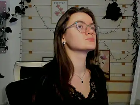 Josephine jo online show from February 17, 8:00 am