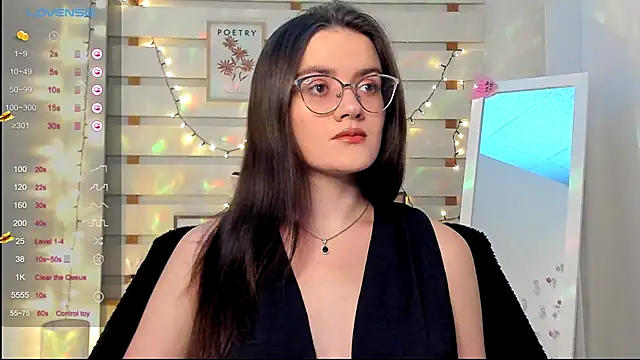 Snapshot of Josephine_jo chatting on September 27, 3:40 pm Josephine jo online show from September 27, 3:40 pm