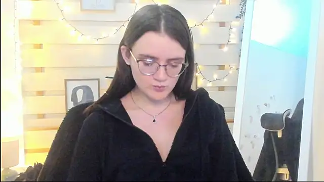 Snapshot of Josephine_jo chatting on November 25, 8:20 pm Josephine jo online show from November 25, 8:20 pm