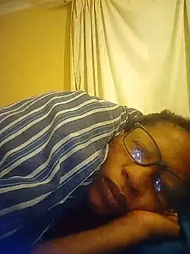 Snapshot of bustybillies chatting on July 1, 3:51 am bustybillies online show from July 1, 3:51 am