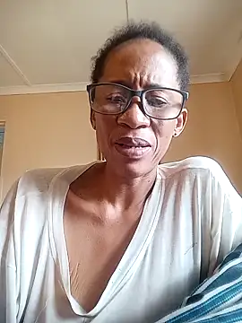 bustybillies online show from December 19, 5:43 am