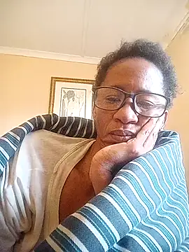 bustybillies online show from November 9, 3:43 am