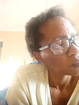 bustybillies online show from October 15, 4:44 am