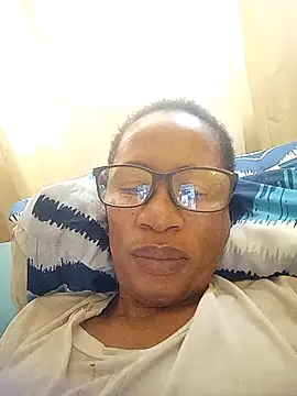 bustybillies online show from January 12, 5:03 am