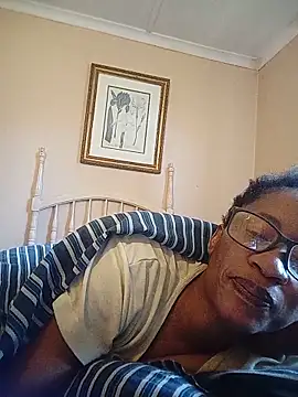 bustybillies online show from May 14, 10:34 am