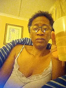 bustybillies online show from December 1, 6:31 pm