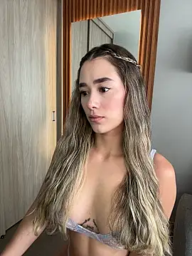 FridaKlein online show from January 11, 2:35 pm