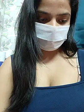 Myloveurvi online show from April 10, 10:22 am