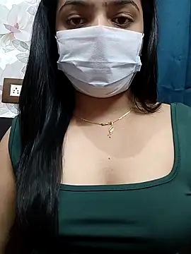 Snapshot of Myloveurvi chatting on October 4, 7:04 pm Myloveurvi online show from October 4, 7:04 pm