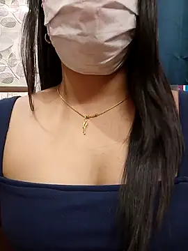 Snapshot of Myloveurvi chatting on September 14, 11:10 am Myloveurvi online show from September 14, 11:10 am