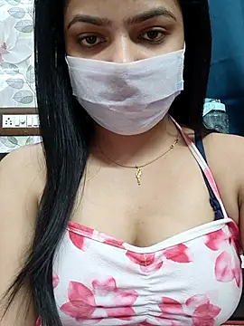 Snapshot of Myloveurvi chatting on October 26, 11:43 am Myloveurvi online show from October 26, 11:43 am