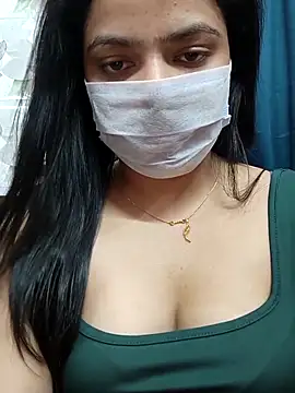 Snapshot of Myloveurvi chatting on November 12, 4:11 pm Myloveurvi online show from November 12, 4:11 pm