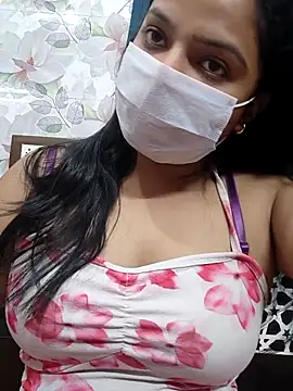 Myloveurvi online show from April 27, 10:24 am