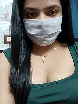 Snapshot of Myloveurvi chatting on November 11, 6:47 pm Myloveurvi online show from November 11, 6:47 pm