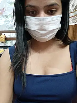 Snapshot of Myloveurvi chatting on March 13, 3:28 pm Myloveurvi online show from March 13, 3:28 pm