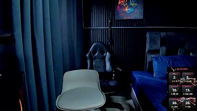 Snapshot of ZhoeStrong chatting on November 27, 8:42 pm ZhoeStrong online show from November 27, 8:42 pm