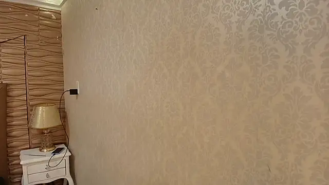 sofiaclauss online show from October 3, 7:59 pm