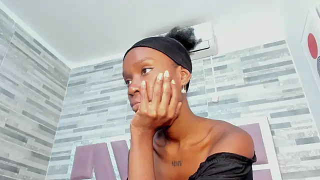 ebony march online show from October 28, 6:29 pm