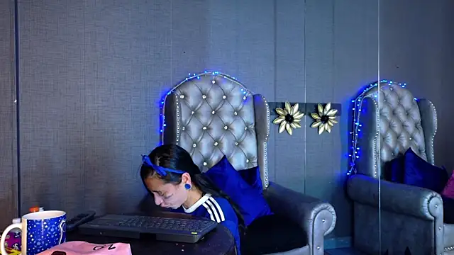 LusstCruella online show from January 7, 4:45 pm