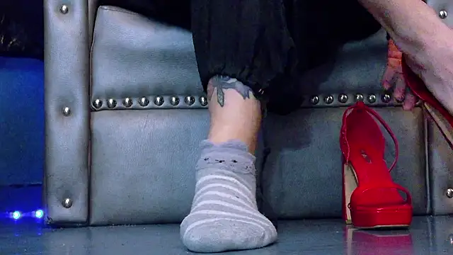 LusstCruella online show from March 19, 3:17 am