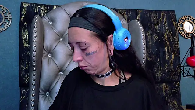 LusstCruella online show from April 16, 12:17 pm