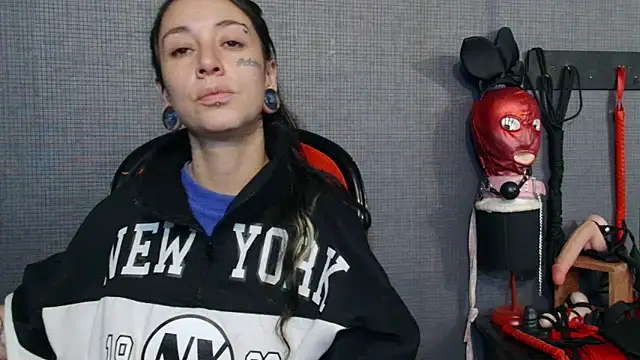 LusstCruella online show from March 2, 2:25 pm