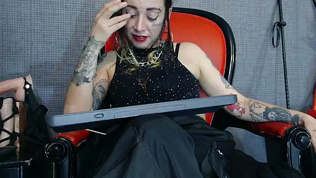 LusstCruella online show from March 21, 11:12 pm