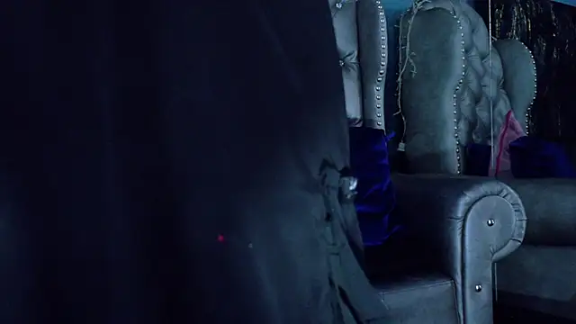 LusstCruella online show from March 24, 2:50 pm