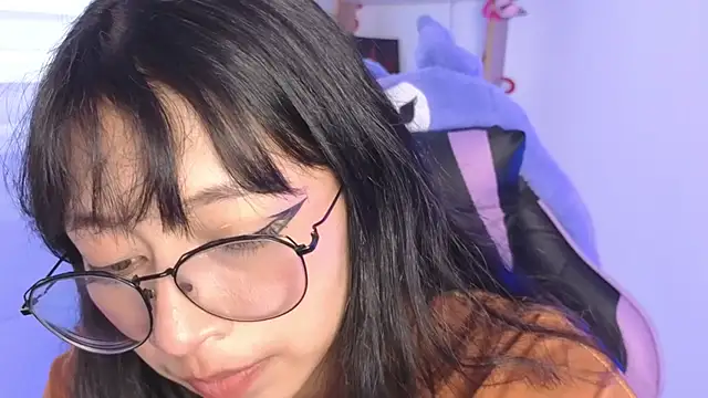 Yommi Winx online show from November 8, 8:56 pm