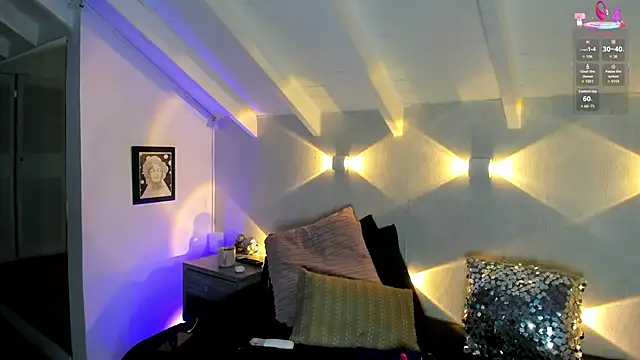 Snapshot of Martina_Miiller chatting on February 26, 1:11 pm Martina Miiller online show from February 26, 1:11 pm