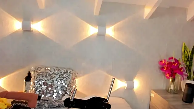 Martina Miiller online show from April 13, 12:42 pm