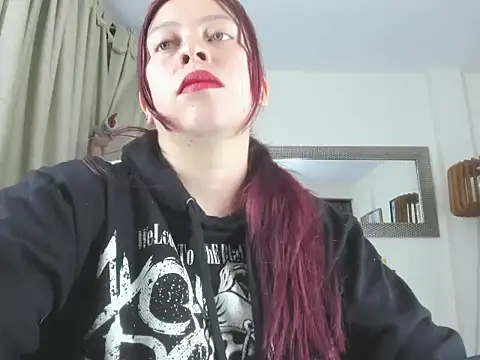 Snapshot of GoddessJessica_roger chatting on February 23, 4:58 am GoddessJessica roger online show from February 23, 4:58 am