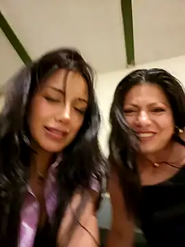 Lau1127 online show from December 4, 2:10 am