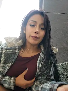 Lau1127 online show from October 11, 10:33 pm